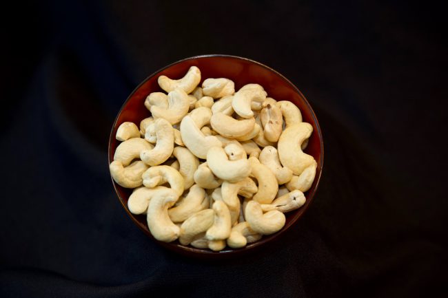 Organic cashews